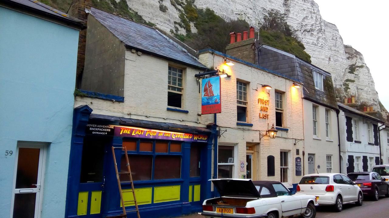 Dover Adventure Backpackers Exterior photo